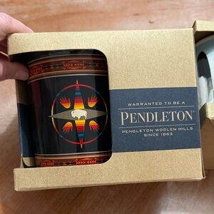 Bundle of two Pendleton 18oz Mugs